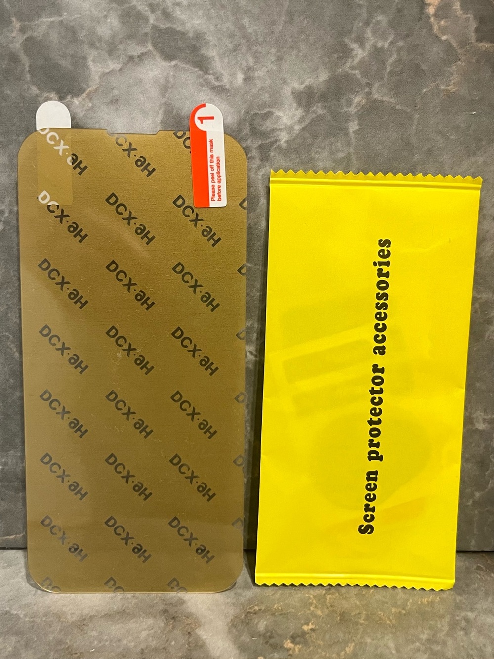 $2/ iPhone 16/16e/17/17e Screen Protector and accessories